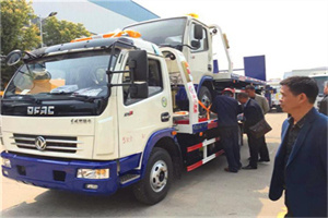 镇康汽车道路救援拖车价格